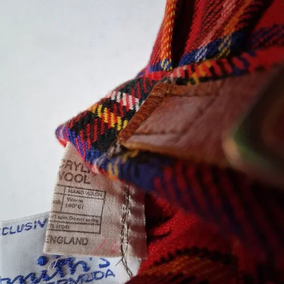 Smiths Bermuda Kilt Youth Size 4 Red Royal Stewart Tartan Traditional England - Picture 14 of 16